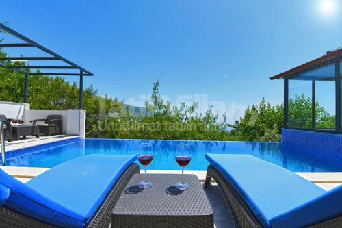 Private Villa Eyfa