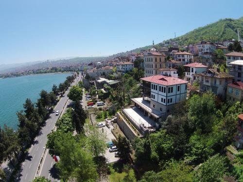Evimiz Hotel