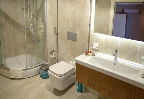 Jolnar Garden Hotel