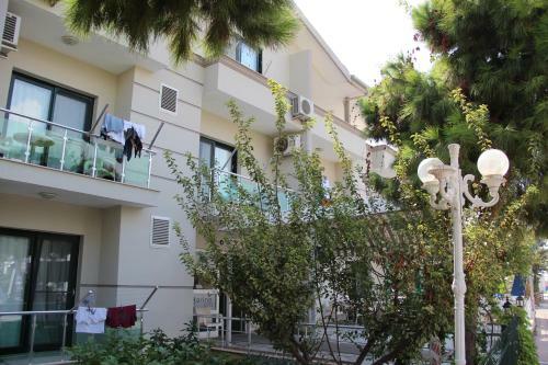 Bed & Breakfast Marina Hotel