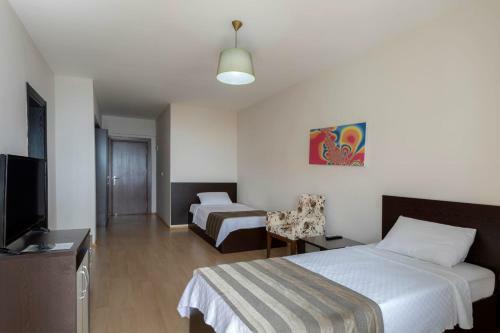 Troas Beach Hotel