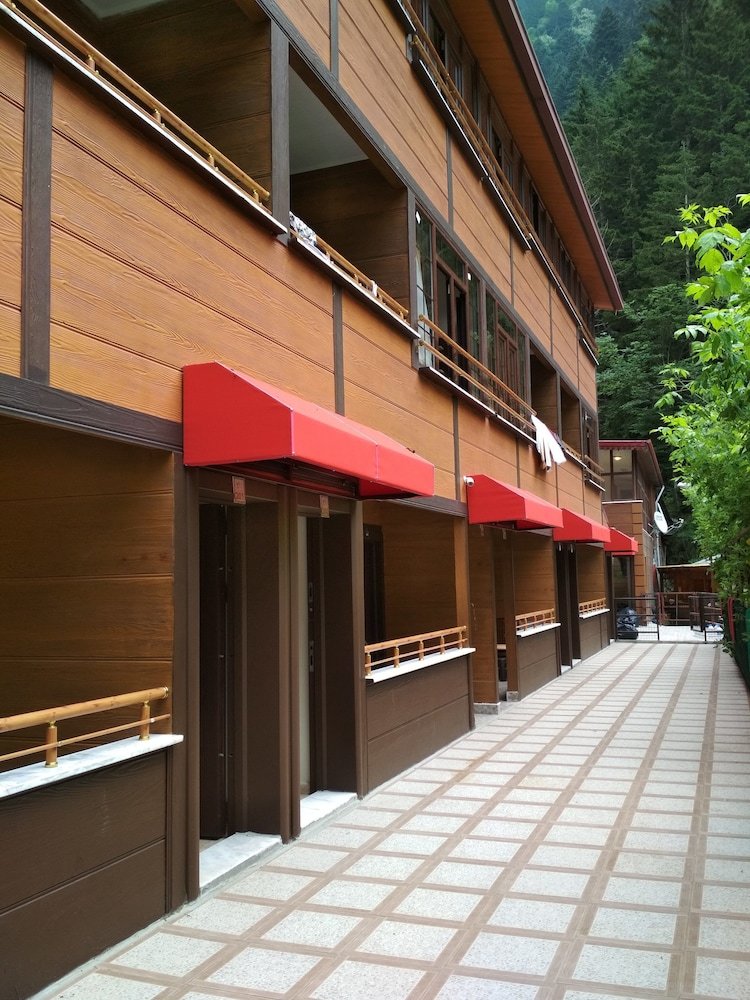 Hostal Cennet Motel