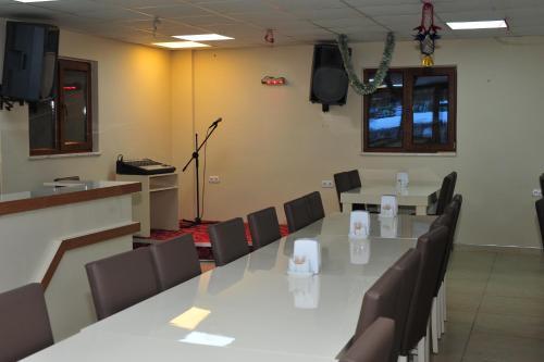 Motel Cam Hotel & Restaurant 2