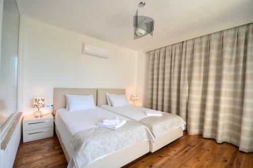 Private Villa Aldora