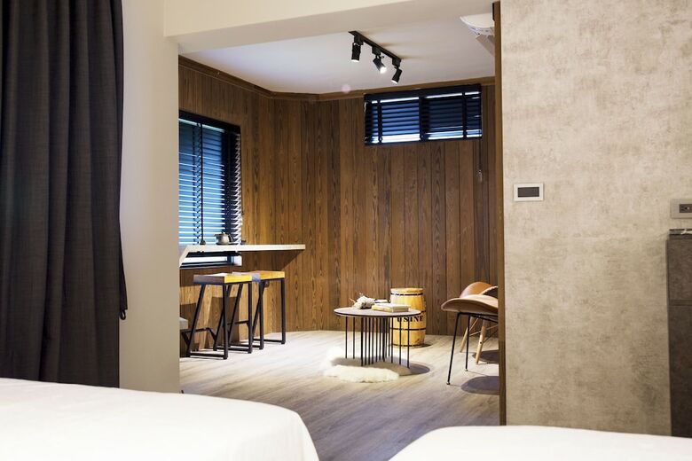 Hostal Something Easy Inn