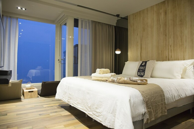 Hostal Something Easy Inn