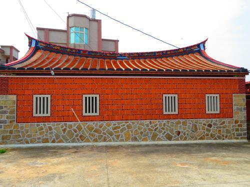 Red Brick Tile Ancient House
