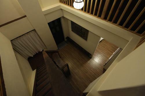 Cenacle B & B