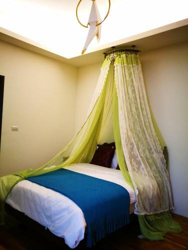 198 Red Hat B&B