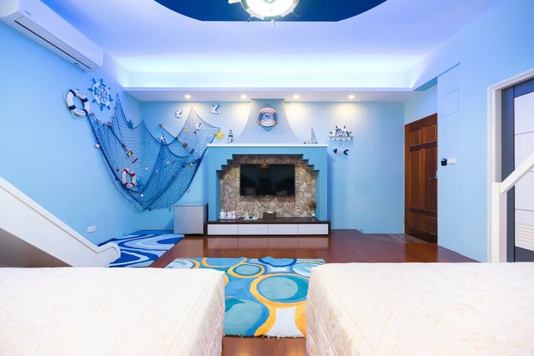 Bed & Breakfast Summer Blue