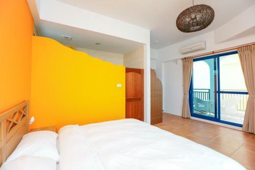 Bed & Breakfast Travel Light House