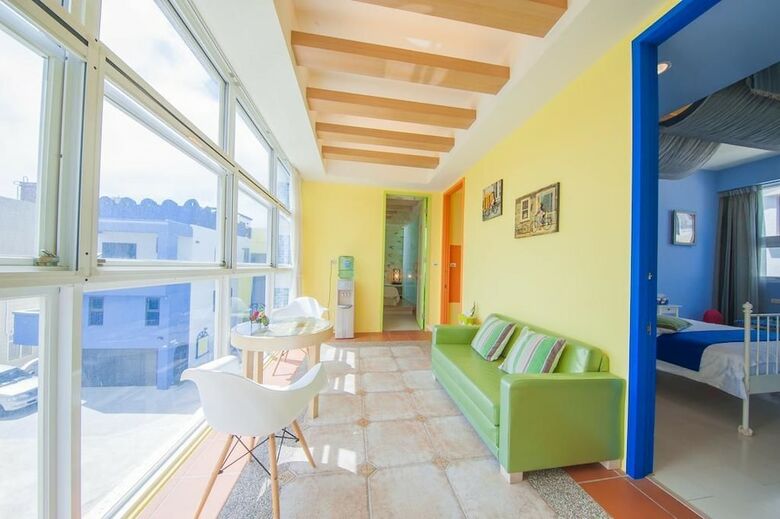 Bed & Breakfast Indigo Homestay