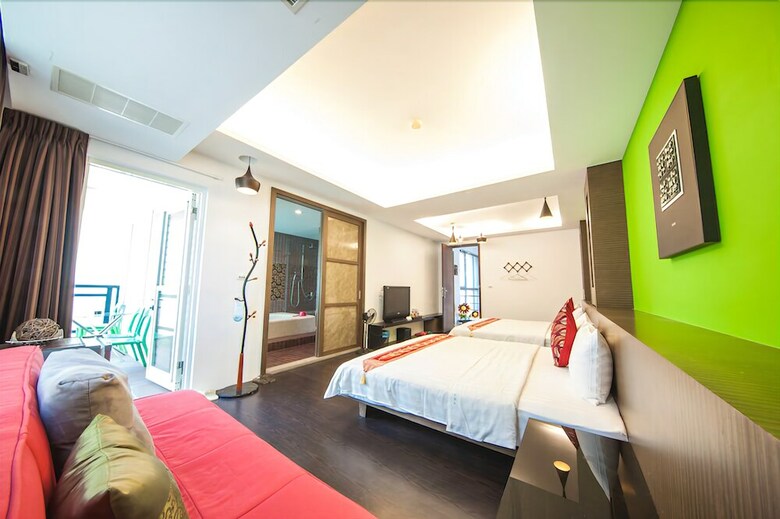 Hostal Hi One One