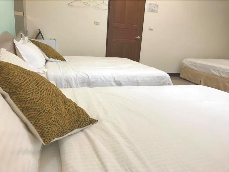 Hostal Lucky Bear Guesthouse
