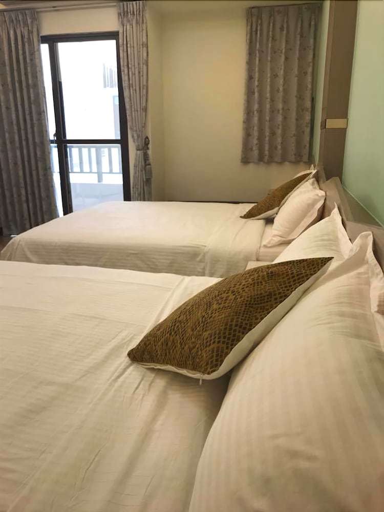 Hostal Lucky Bear Guesthouse