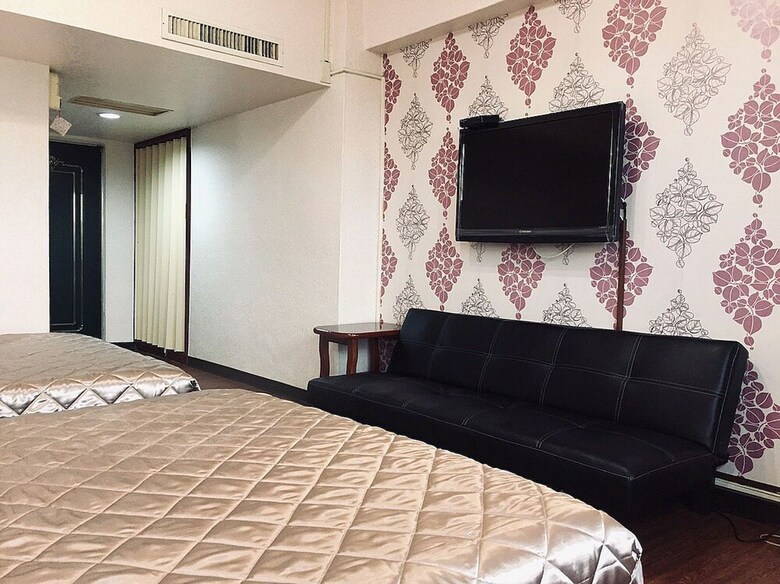 Diamond Hotel