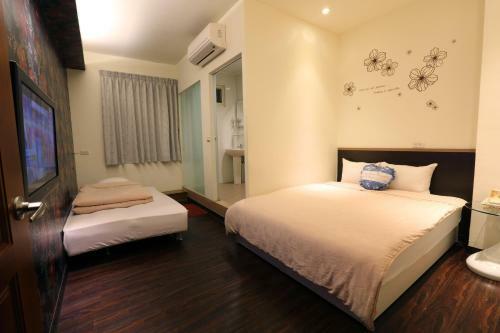 Go Go B&B