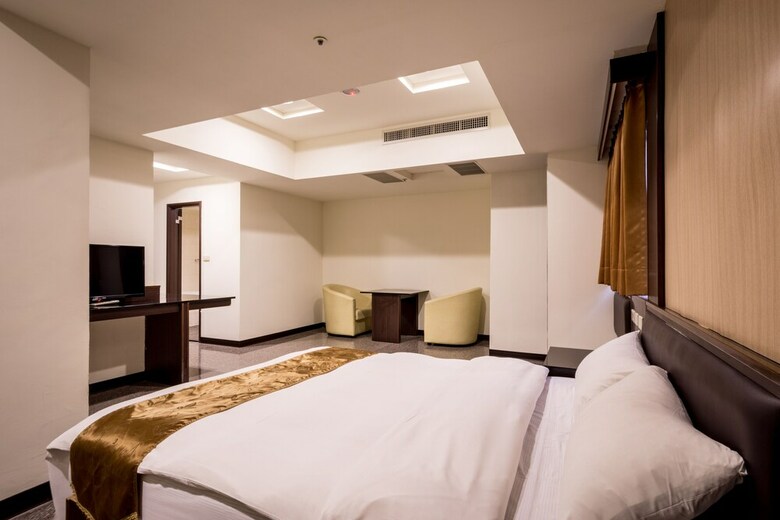 Regal International Hotel