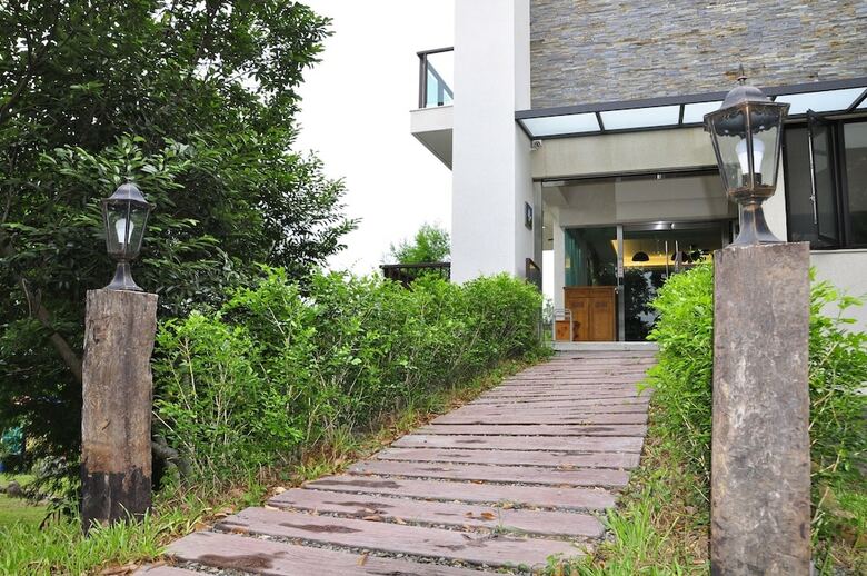 Bed & Breakfast One City One Vacation Farm