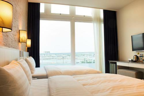 Ocean Hotel