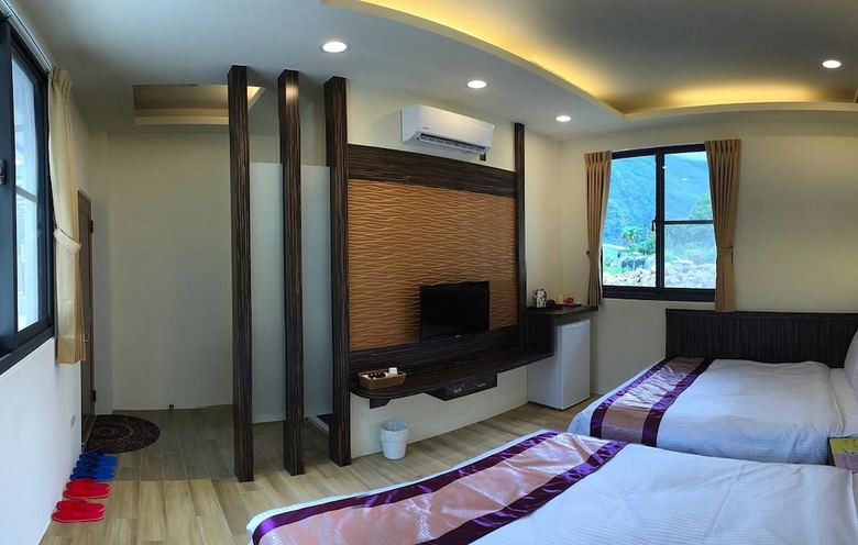 Bed & Breakfast Puli Guanpu Fallsview Stay House