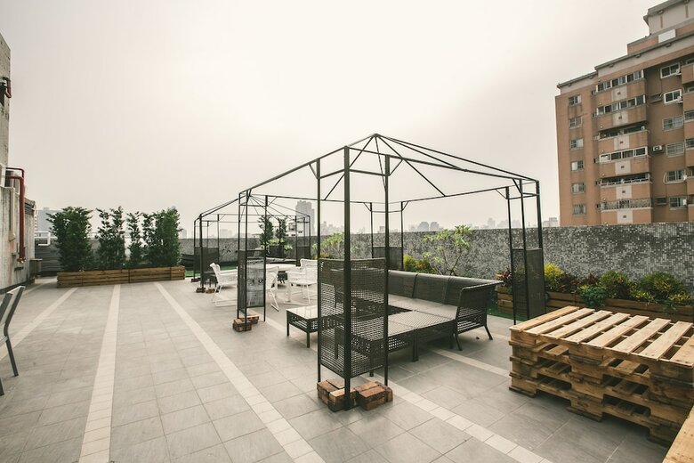 Posada Stray Birds Taichung Hostel