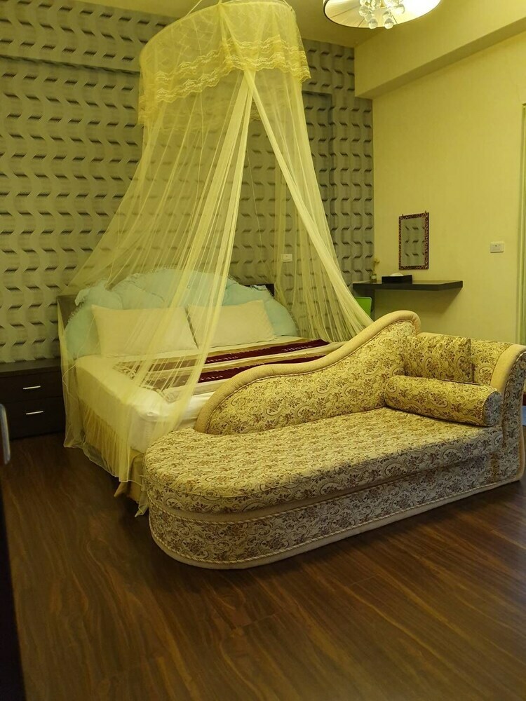 Hotel Chi Hsuan B&B