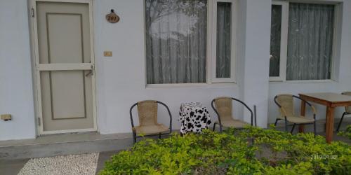 Happy Come To B&B