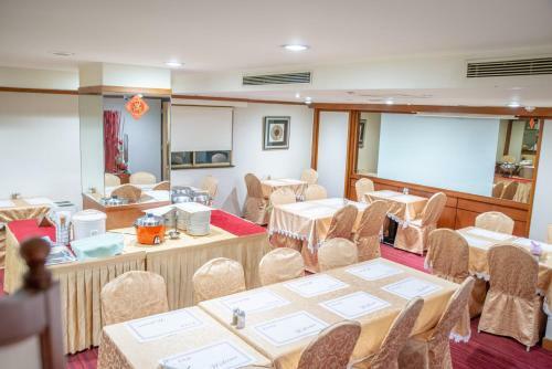 Yeso Hotel
