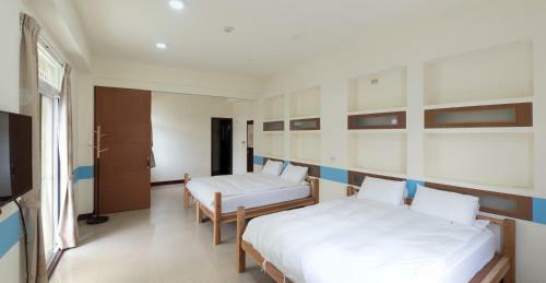 17 Years Old Coffee Hostel