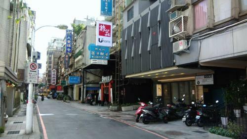 Urhome Hotel