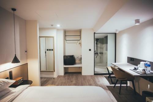 Hotel H�tel Le H�me