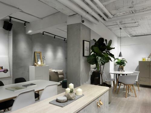Hotel H�tel Le H�me