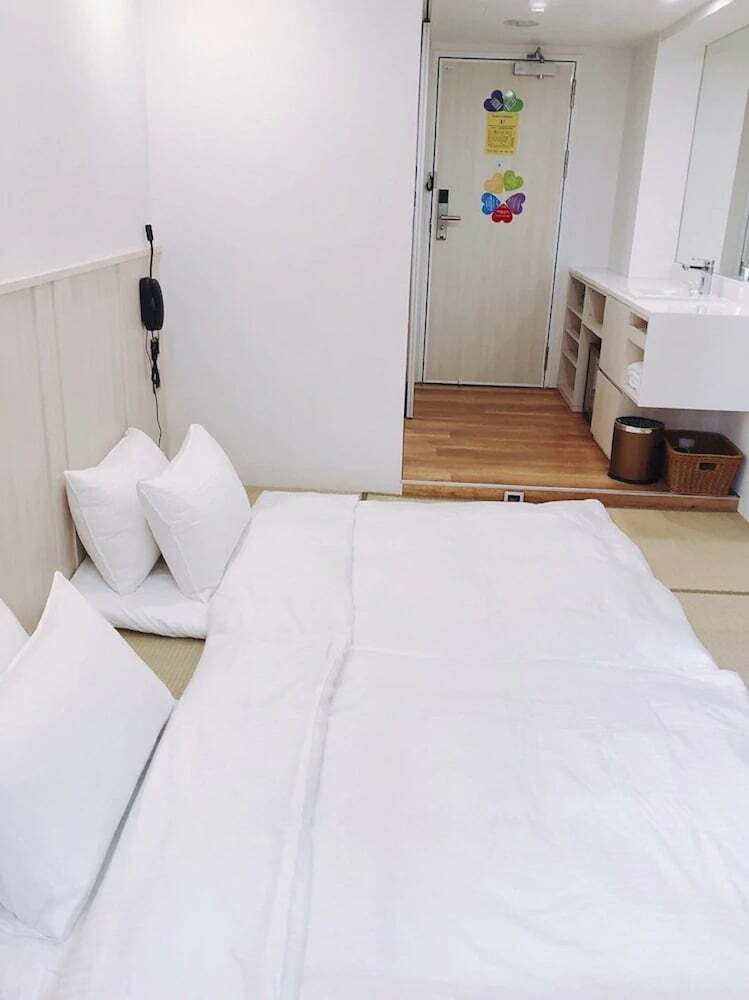 Hotel Apause Inn