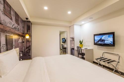 The Cloud Hotel Zhongli Branch