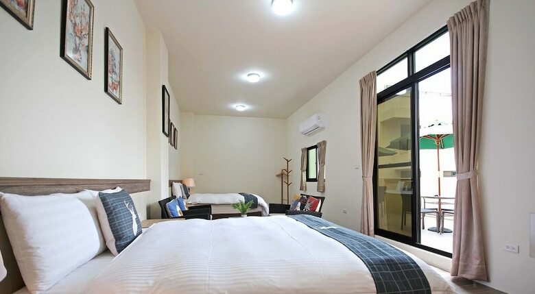 Hotel The Deer