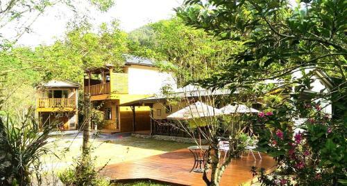 Cottage At Sun Moon Lake