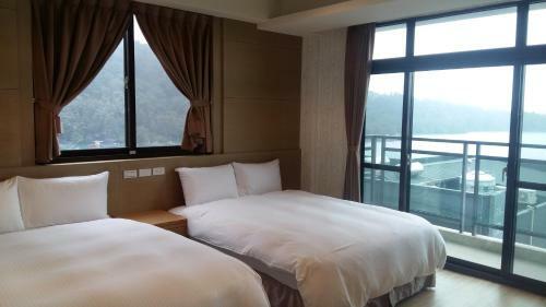 Posada Yi Da Lakeside Hotel