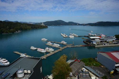 Posada Yi Da Lakeside Hotel