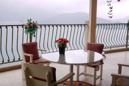 Taiwan Beauty Hotel - Sun Moon Lake