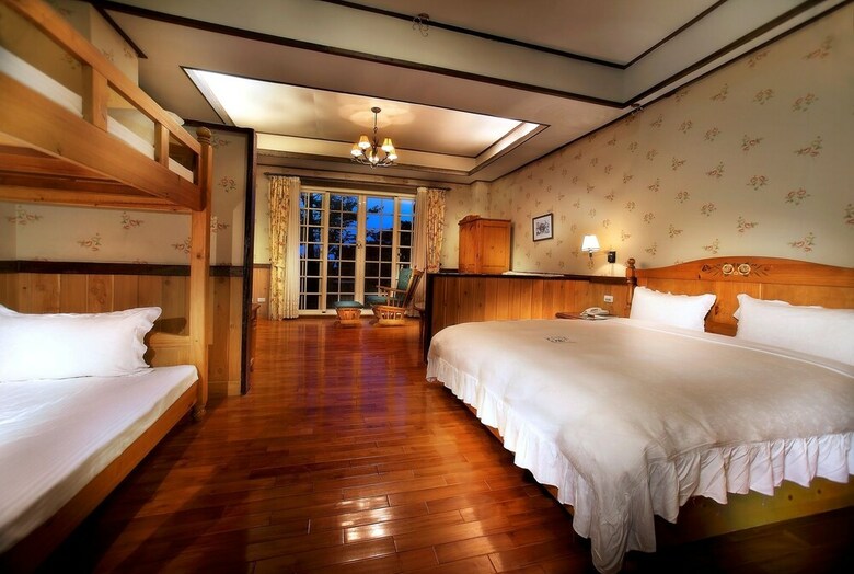 Bed & Breakfast Oncoming Luck Villa