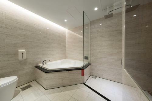 Discovery Motel - Yonghe