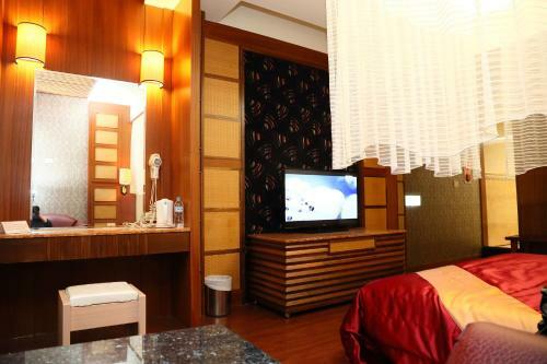 Cartier Motel