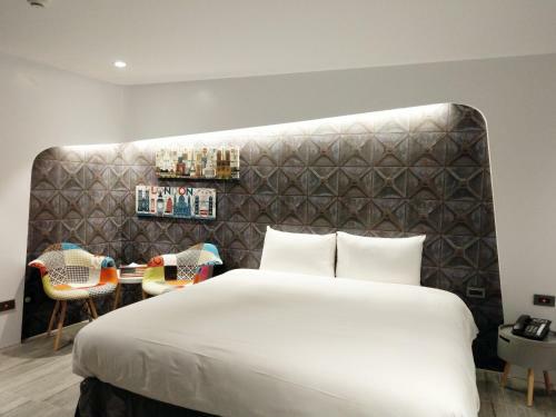 K Hotel