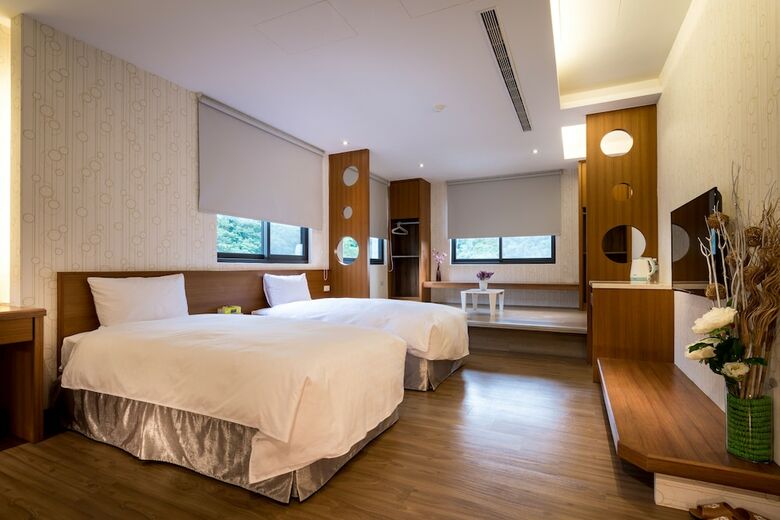 Ihotel