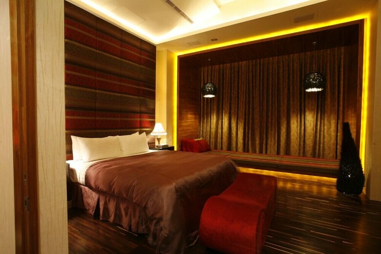 Chateau Boutique Motel