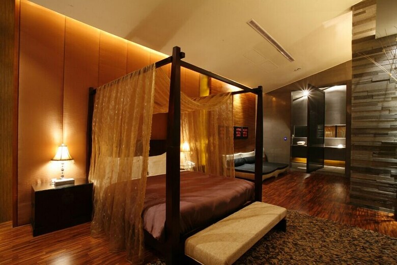Chateau Boutique Motel