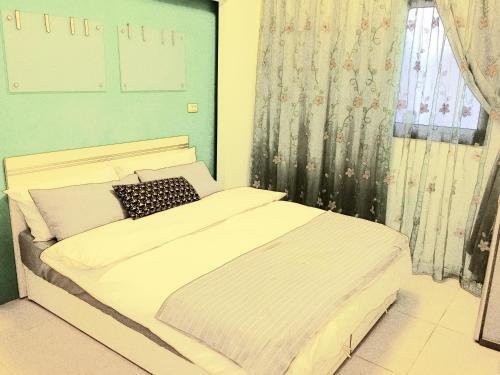 Fong Jia Gin's House 1