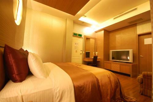 Hua Pinju Motel