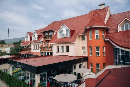 V&p Hotel & Restaurant